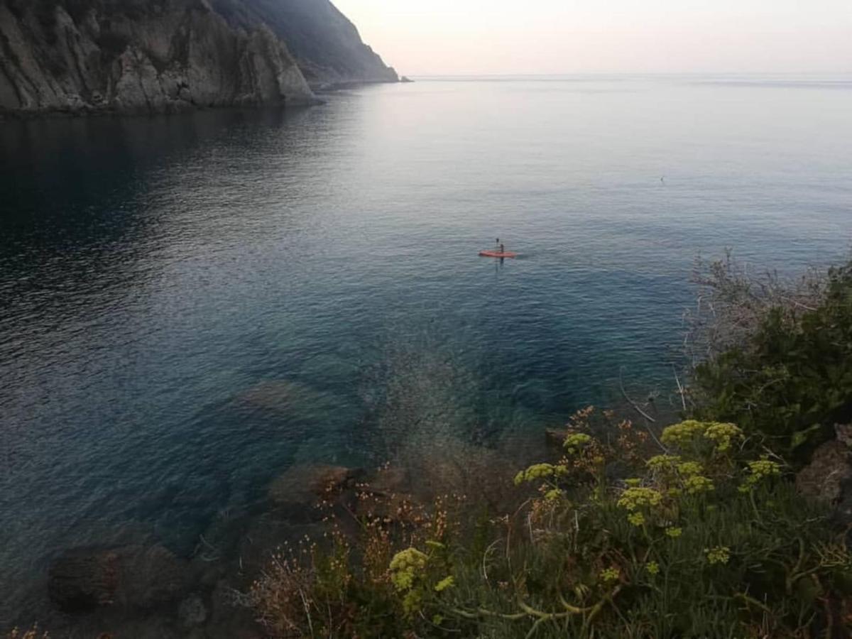 Appartamento Taggiasca A Riva Trigoso Сестрі-Леванте Екстер'єр фото